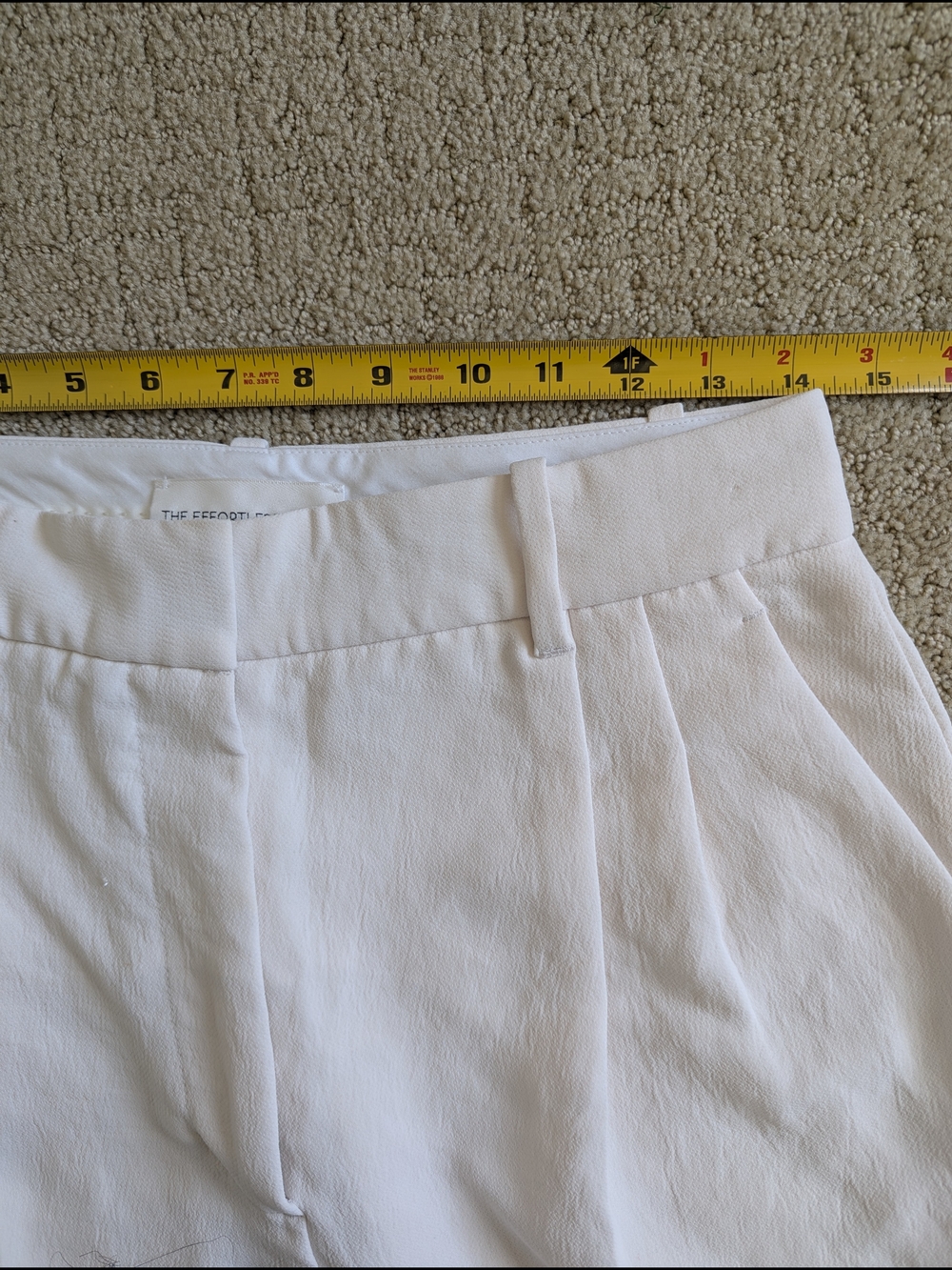 Wilfred Aritzia The Effortless Pant 8 Light Birch Crepette Pleated Cropped Work - Picture 4 of 7